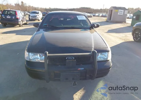 2010 Ford Crown Victoria Police/Police Interceptor z USA, uszkodzony, nr VIN 2FABP7BV5AX142276